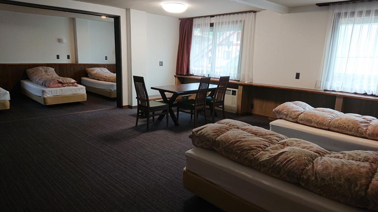 Hotel Weisser Hof Happei Hakuba Exterior foto